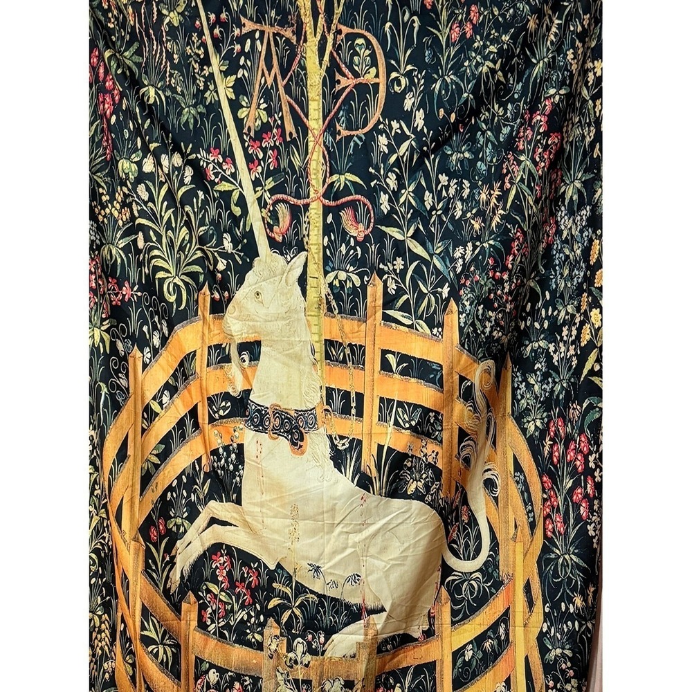 Huge "The Unicorn In Captivity" Wall Tapestry 90x59 inch Harry Potter Hogwarts - Picture 4 of 4